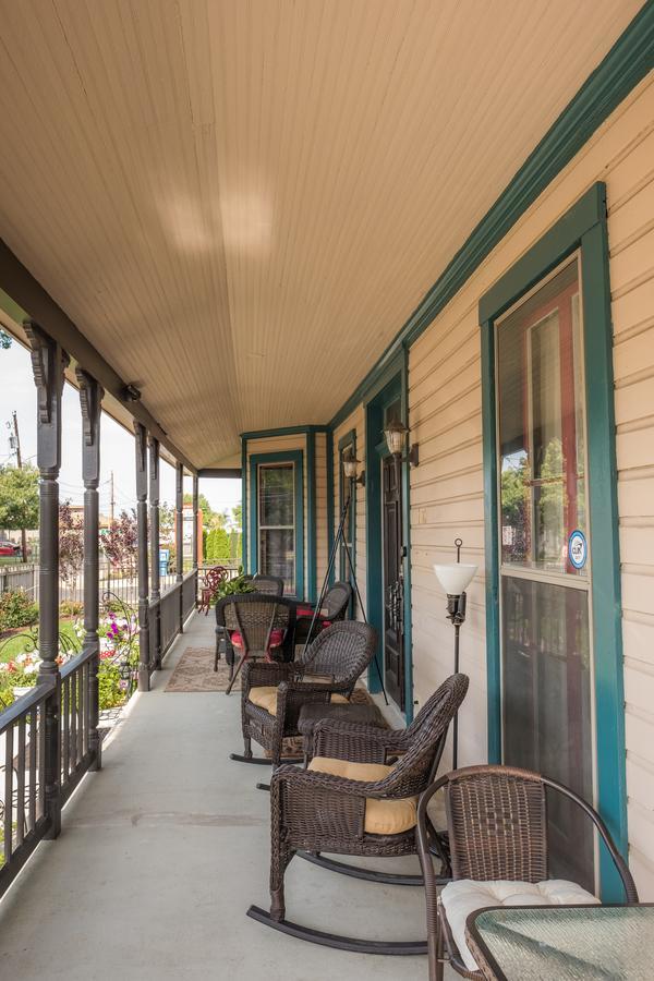 Dennison Street Inn, B & B Colonial Beach Exterior foto
